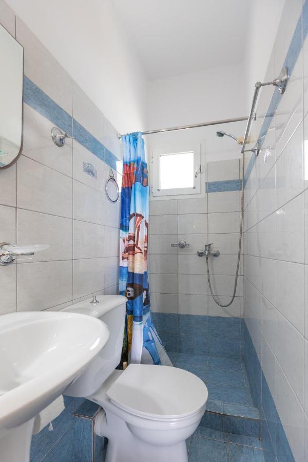 Fársa Alicia Studios المظهر الخارجي الصورة